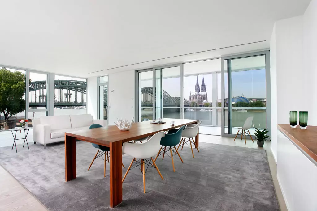 The View Cologne – Rheinpark Pavillon