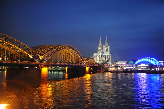 The View Cologne – Rheinpark Pavillon Objektbeschreibung theview