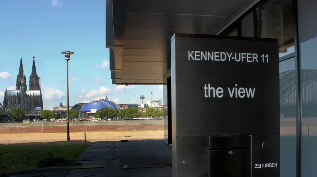 The View Cologne – Rheinpark Pavillon